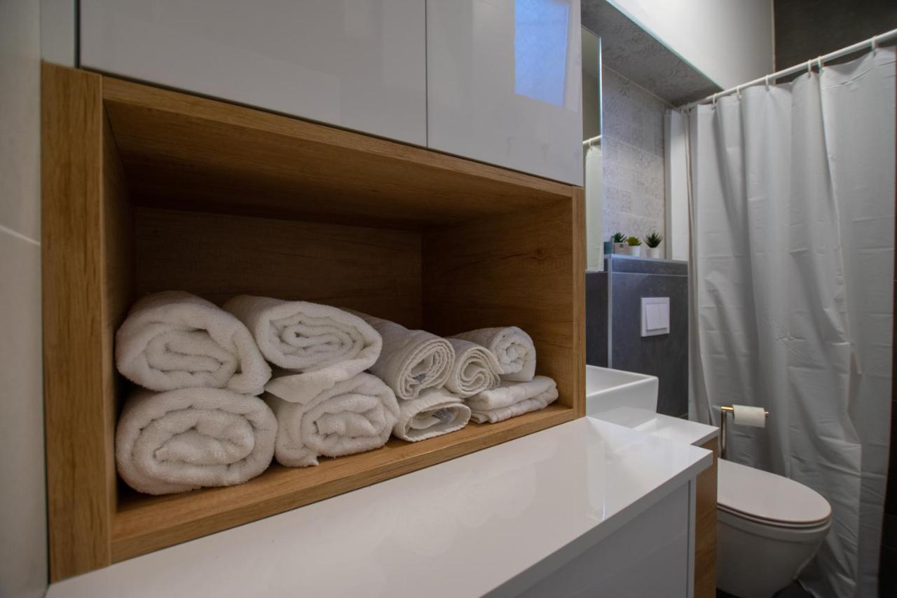 Studio apartment Iva Zagabria Esterno foto
